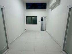 Fernhill Road (D10), Terrace #469017701